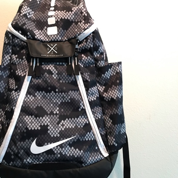 nike elite pro 2.0 backpack